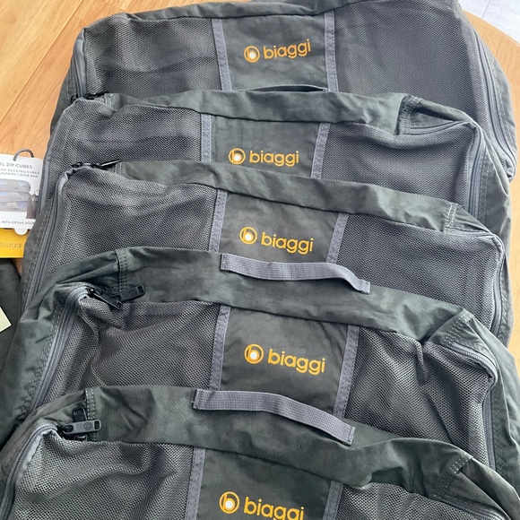 Biaggi Zipsak FIVE (5) X-LARGE Packing ZipCubes w/Laundry/Shoe Bag NWT - Picture 4 of 8